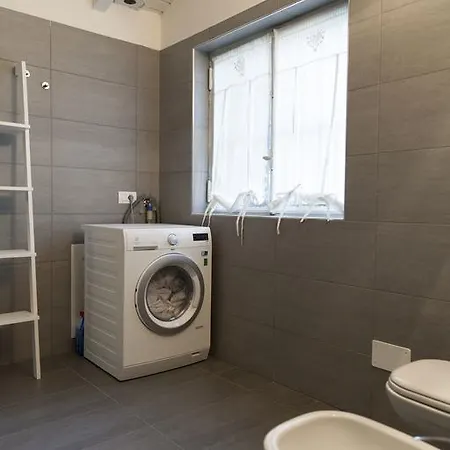 The Secret Garden Como