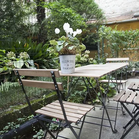 Apartment The Secret Garden