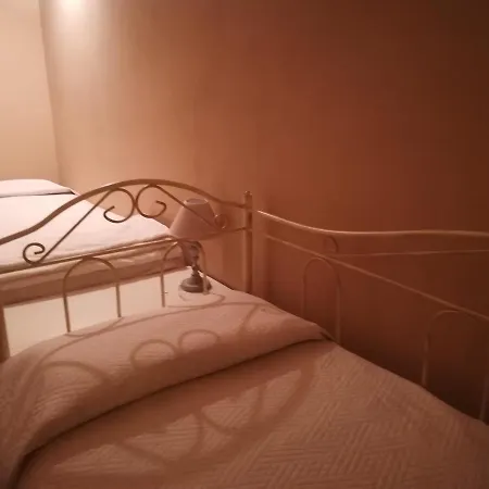 The Secret Garden Apartment Como