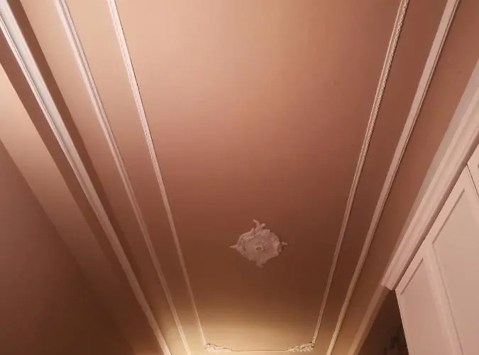 The Secret Garden Apartment